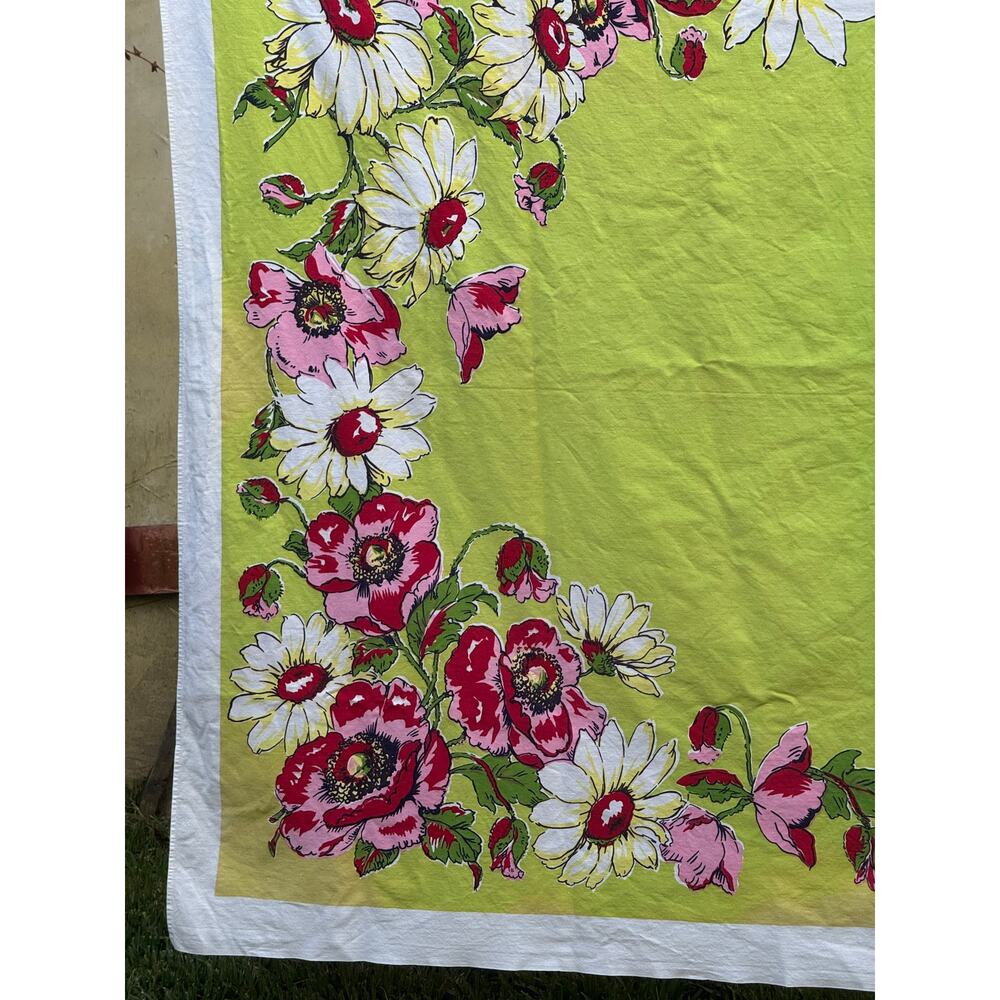 Vtg 1950s Floral Cotton Tablecloth Chartreuse Lime Green Red Pink Retro 52x64 - Picture 4 of 6